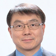 Headshot of Ming Lei